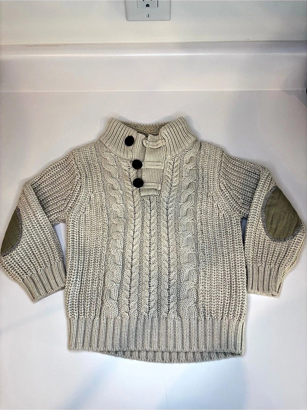 babyGap Cable Knit Sweater in Cream Baby 3T